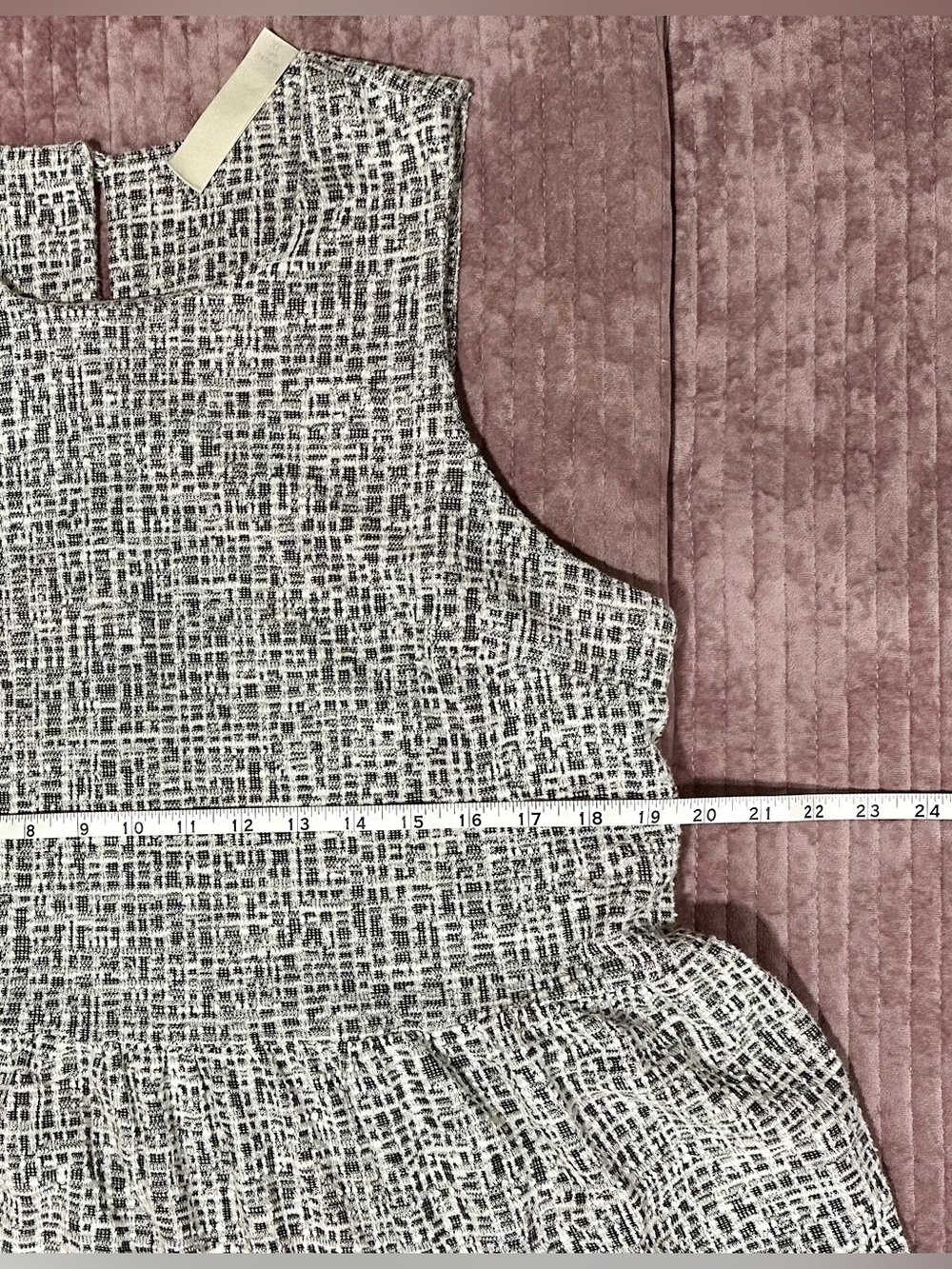 Amadi Texture Sleeveless Peplum Top - Picture 8 of 10